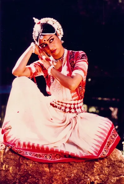 22 March 1996 Surupa’s solo debut.