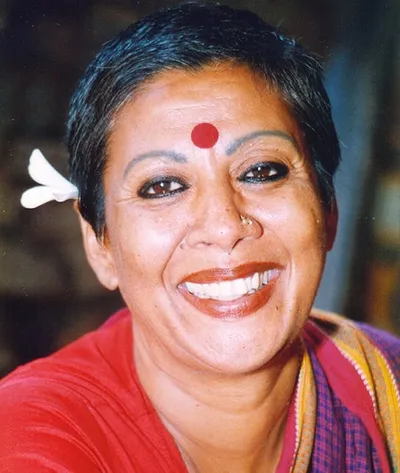 18 August 1998 Gaurima dies in a landslide, while on a pilgrimage to Kailash Mansarovar. Surupa and Bijayini’s first group of students join Nrityagram.